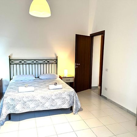 A Un Passo Dal Massimo 2 Apartment Palermo Exterior photo